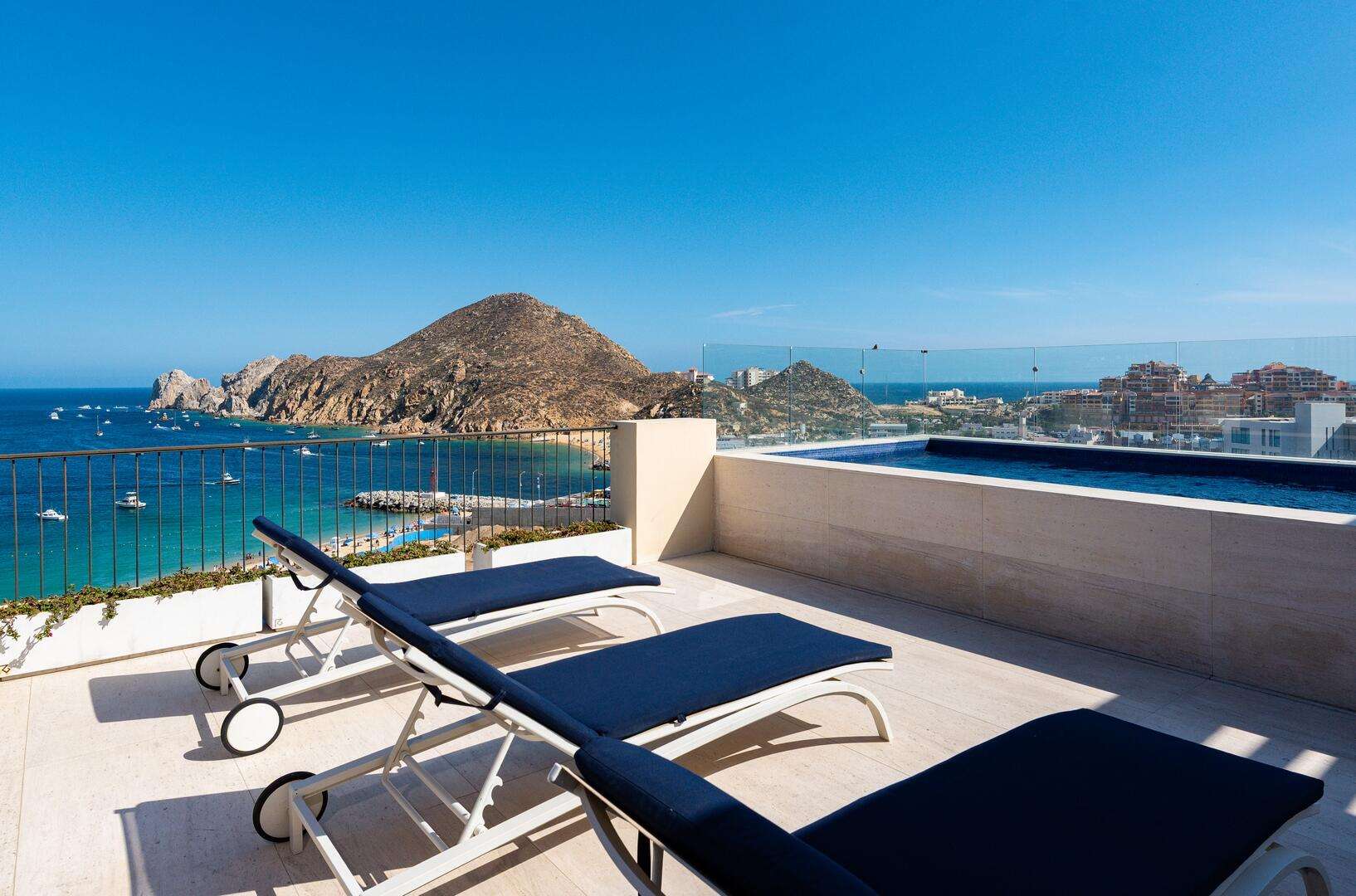 Hacienda CSL Hacienda Csl Situated in the heart of Cabo, this is a rare opportunity to acquire one of only four 4-bedroom residences of this floor plan on Médano Beach. Set within the oceanfront community of 1 Homes Cabo at Hacienda Beach Club & Residences Phase II, offers breathtaking ocean – 1 Homes, Cabo San Lucas, BS